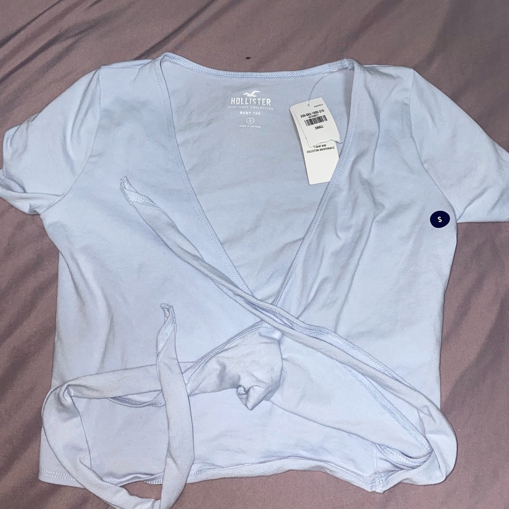 HOLLISTER CROSS TOP